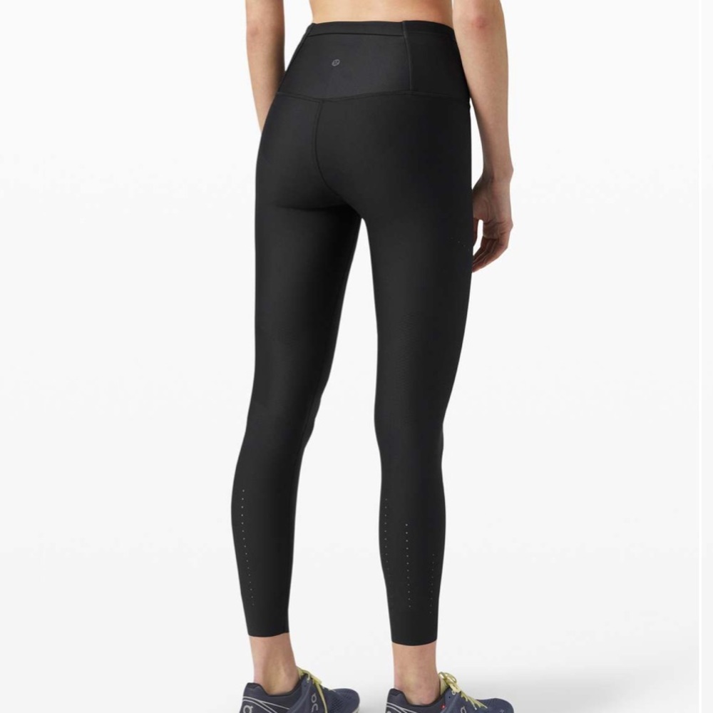 Lululemon Zoned In Tight in black - Picture 3 of 7